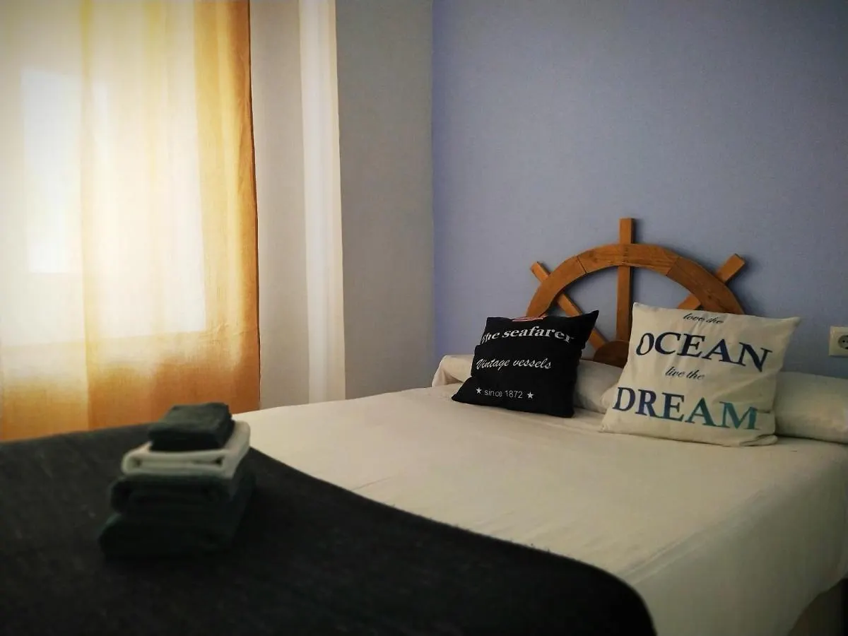 Spanish Galleon Lodge 카디스